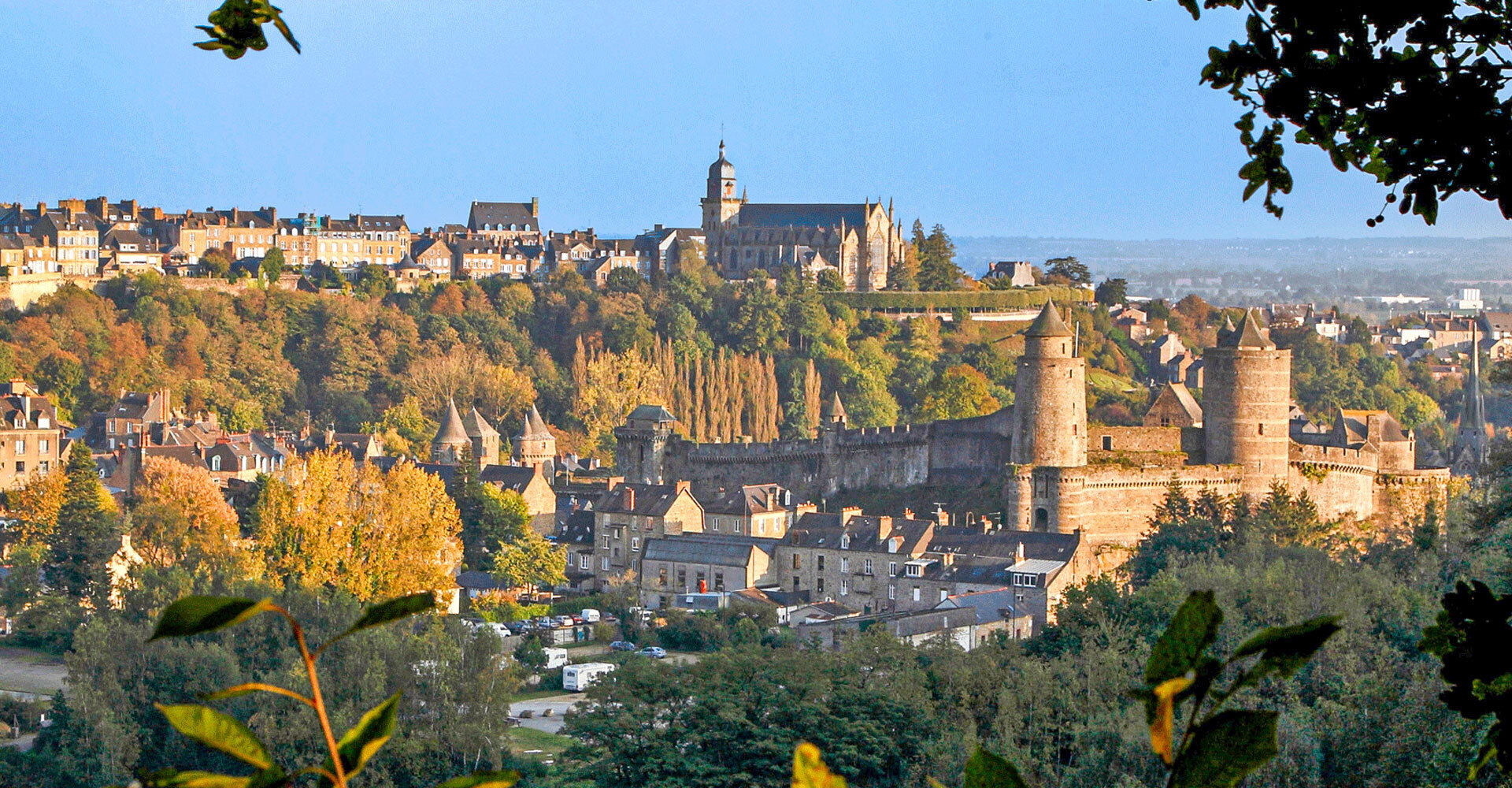 Fougeres - Intro